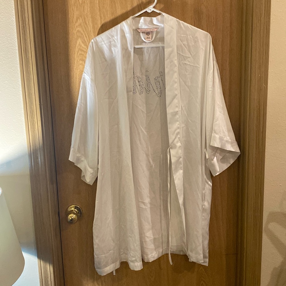 Victoria's Secret White Silk Bride Robe w/o Sash - Size S - $18
